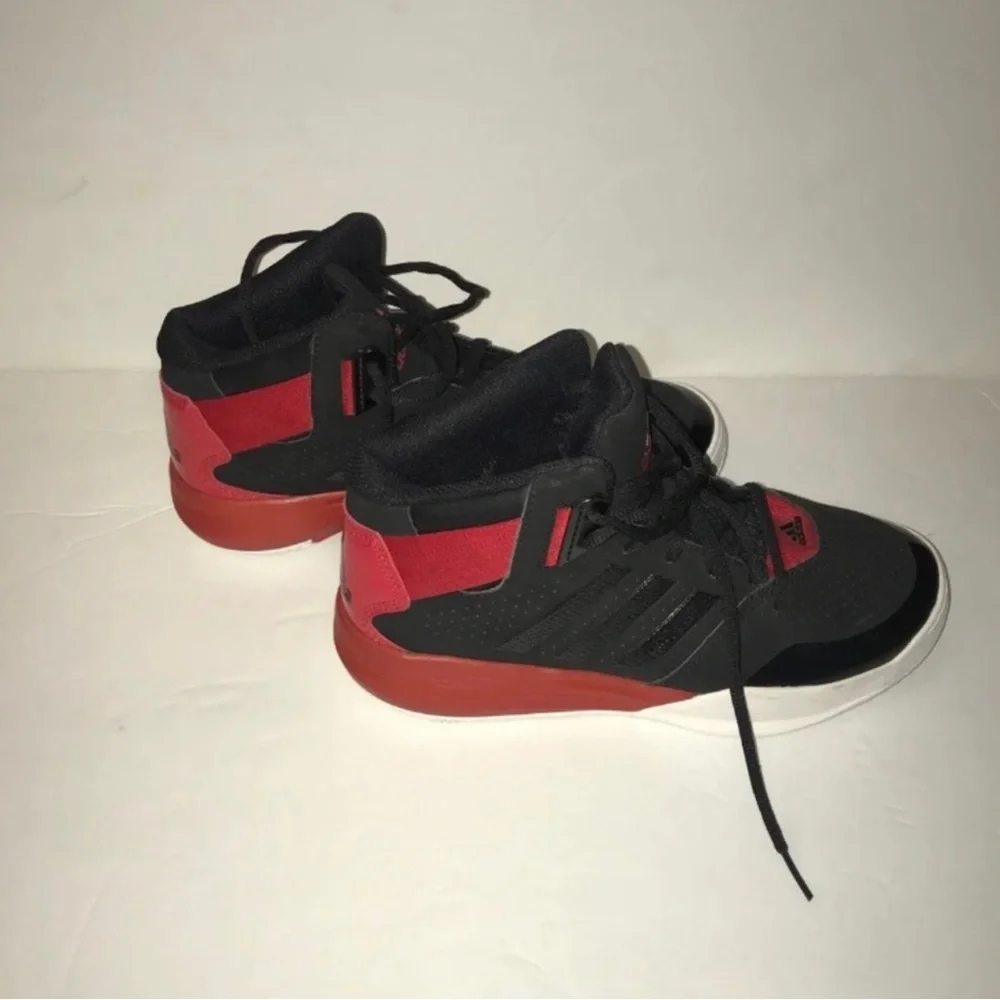 adidas Basketball boots Size 6 1/2